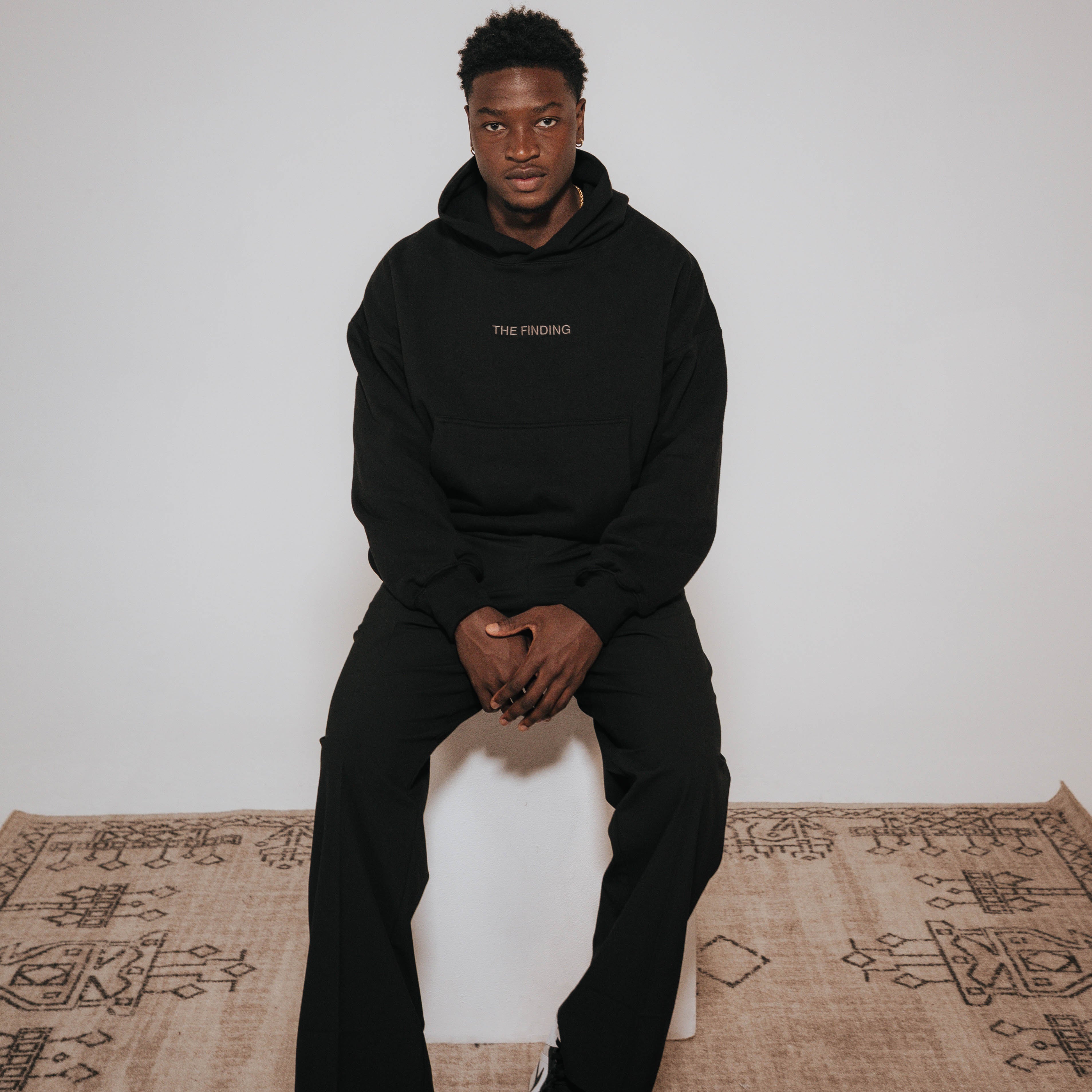 Embroidered Dove Hoodie – The Finding